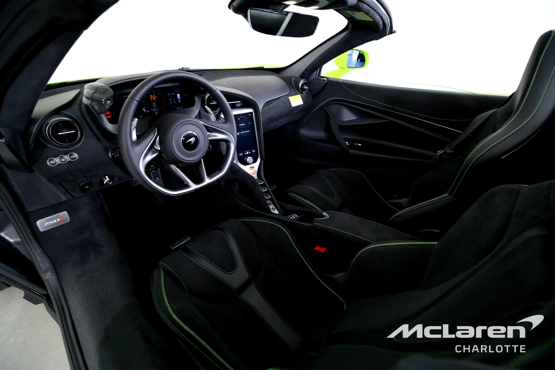 2027 McLaren 750S Spider - Image 14 of 31