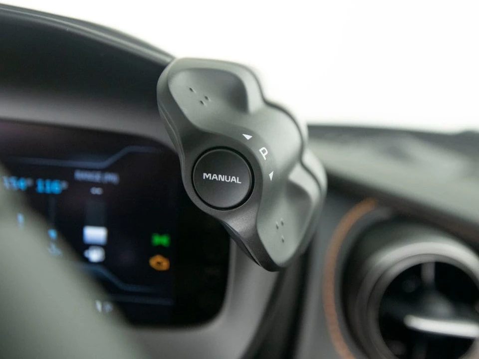 2027 McLaren 750S Spider - Image 20 of 31