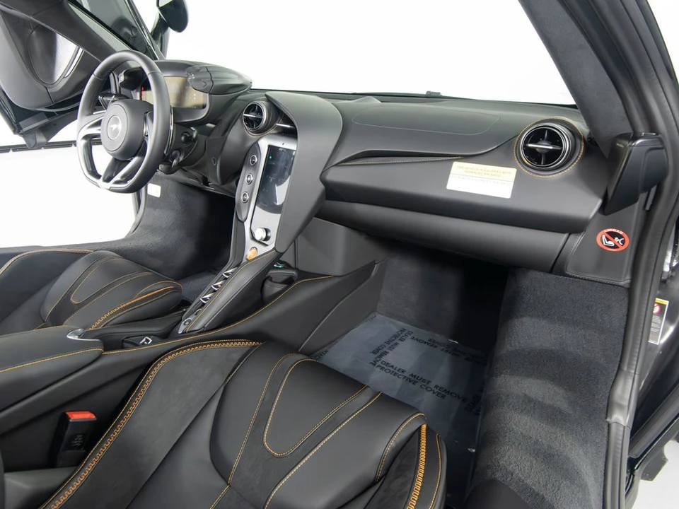 2027 McLaren 750S Spider - Image 30 of 31