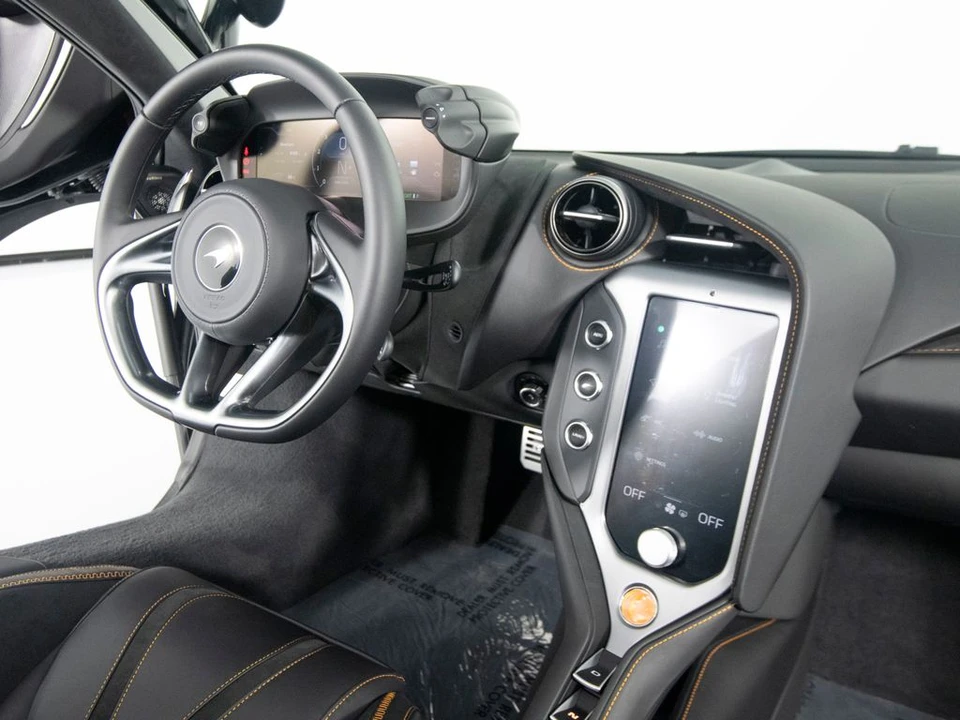2027 McLaren 750S Spider - Image 31 of 31