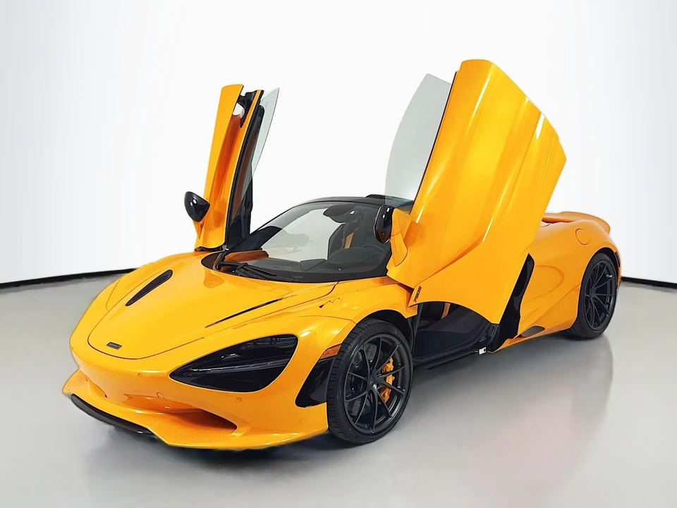 2027 McLaren 750S Spider - Image 3 of 22