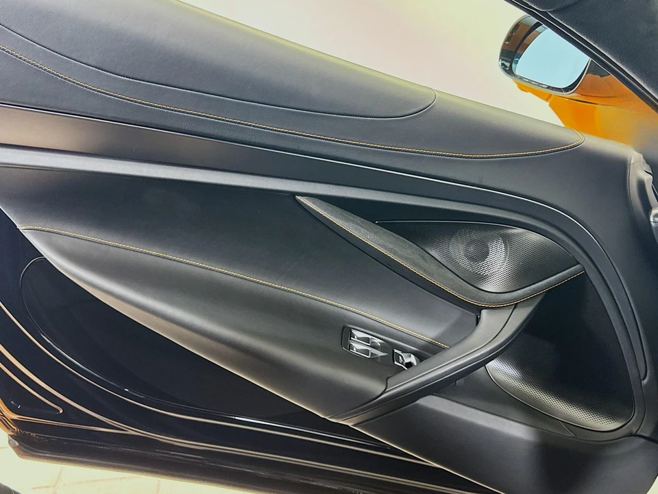 2027 McLaren 750S Spider - Image 15 of 22