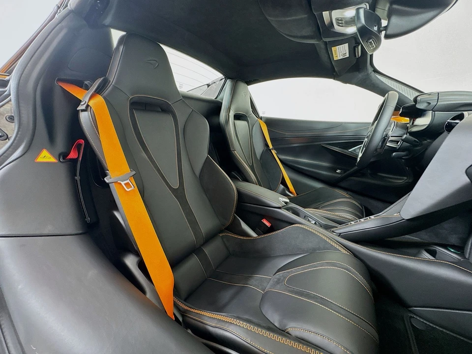 2027 McLaren 750S Spider - Image 20 of 22