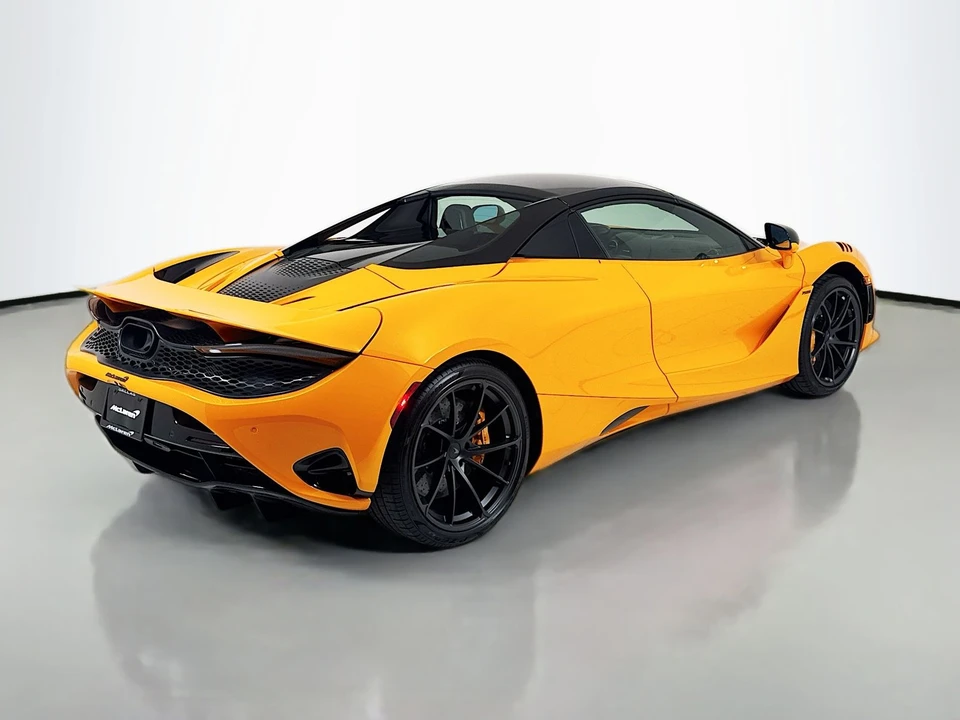 2027 McLaren 750S Spider - Image 7 of 22