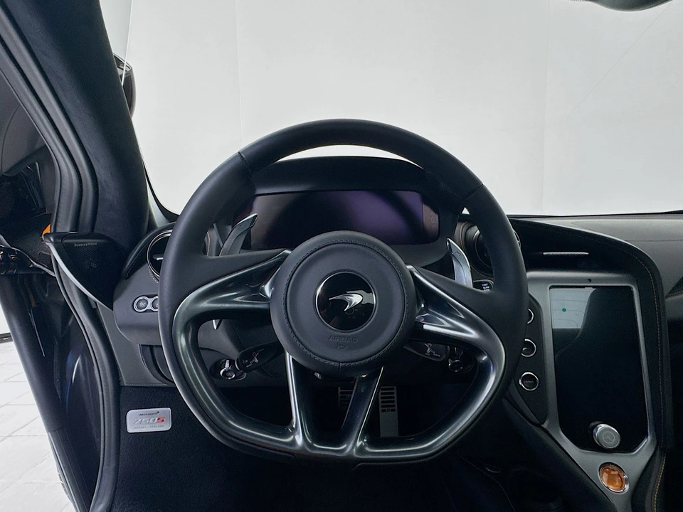 2027 McLaren 750S Spider - Image 11 of 22