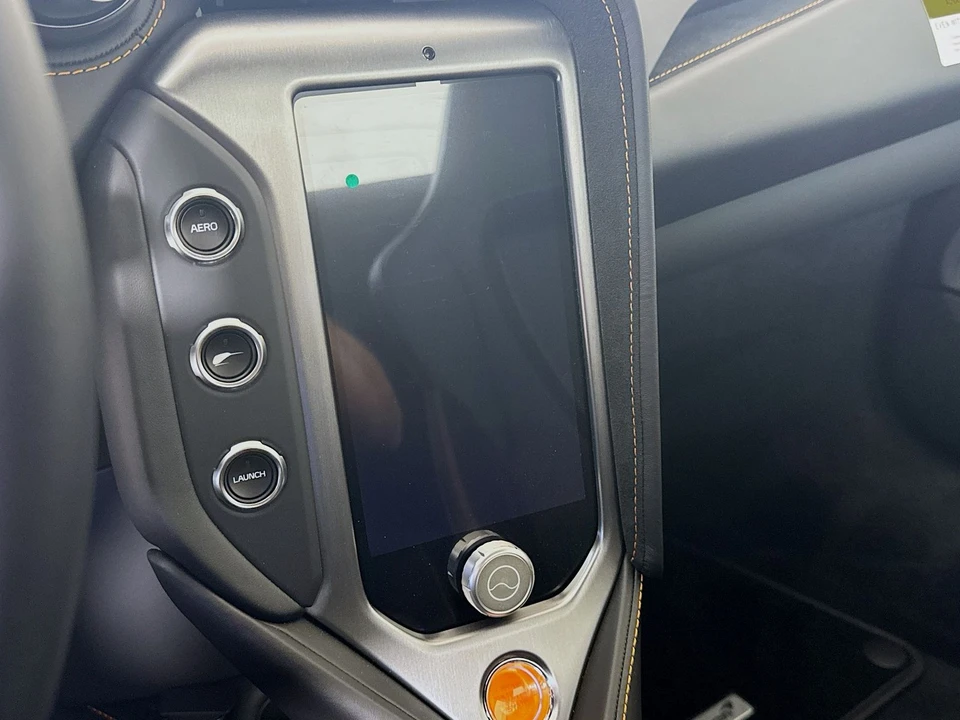 2027 McLaren 750S Spider - Image 13 of 22