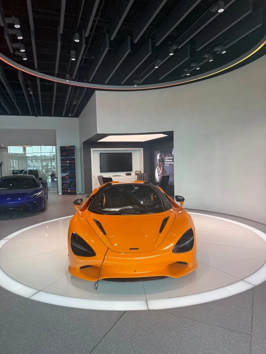 2027 McLaren 750S - Image 5 of 5