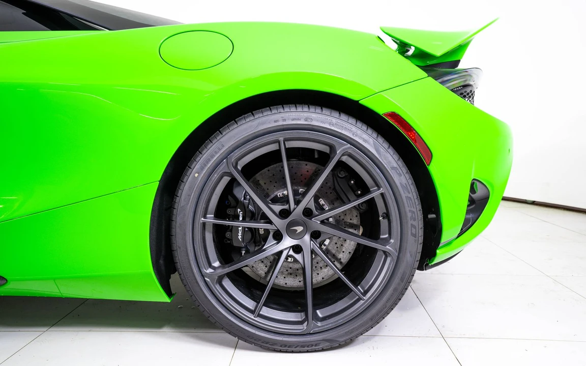2027 McLaren 750S Spider - Image 19 of 27