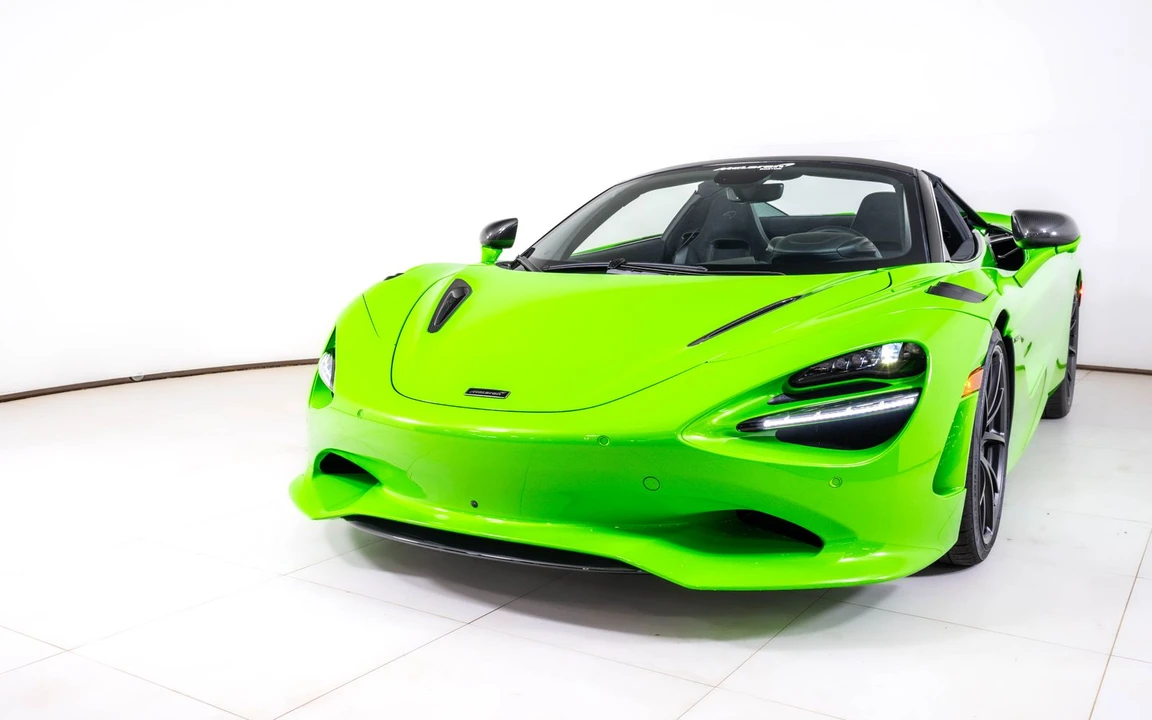 2027 McLaren 750S Spider - Image 12 of 27