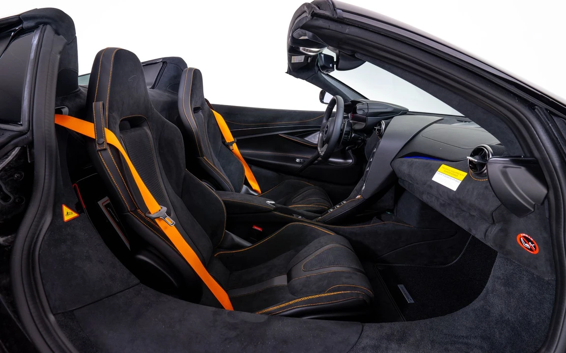 2027 McLaren 750S Spider - Image 24 of 28