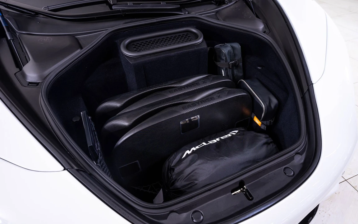 2027 McLaren 750S Spider - Image 28 of 28