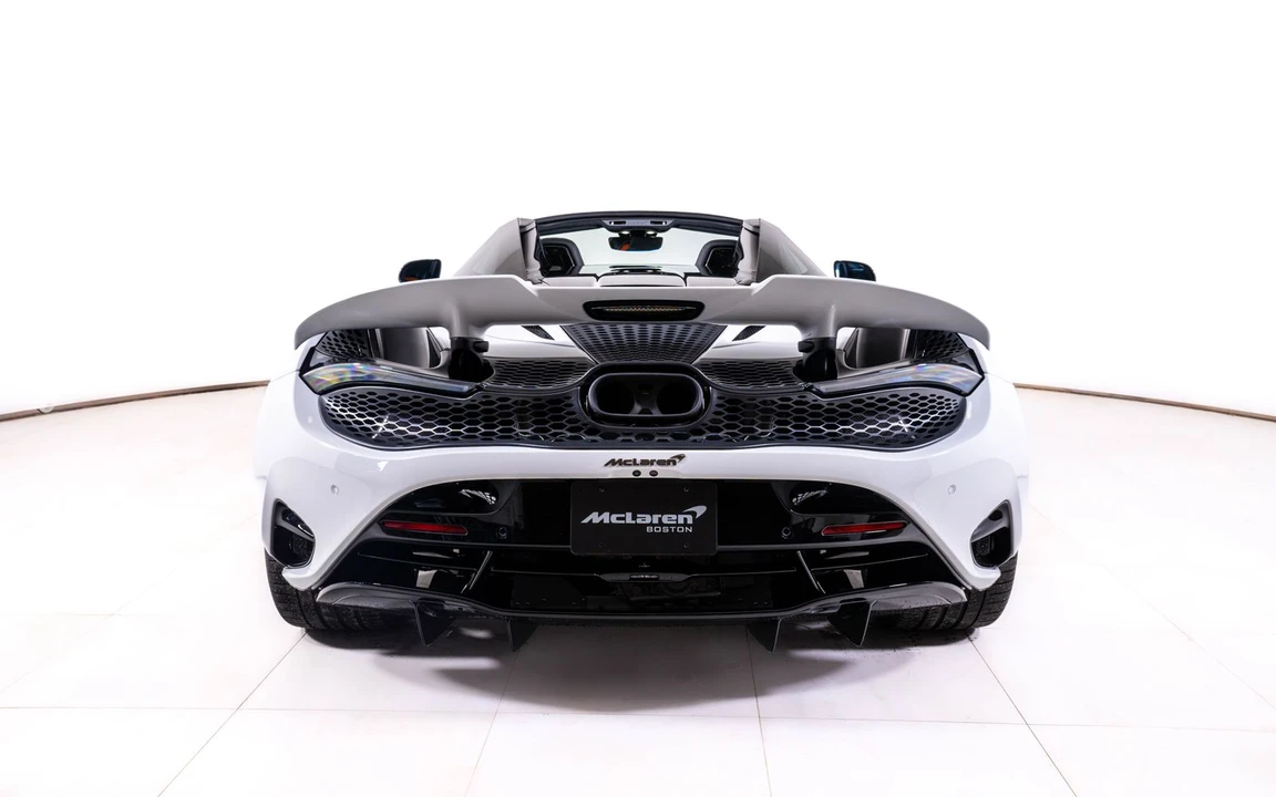 2027 McLaren 750S Spider - Image 6 of 28