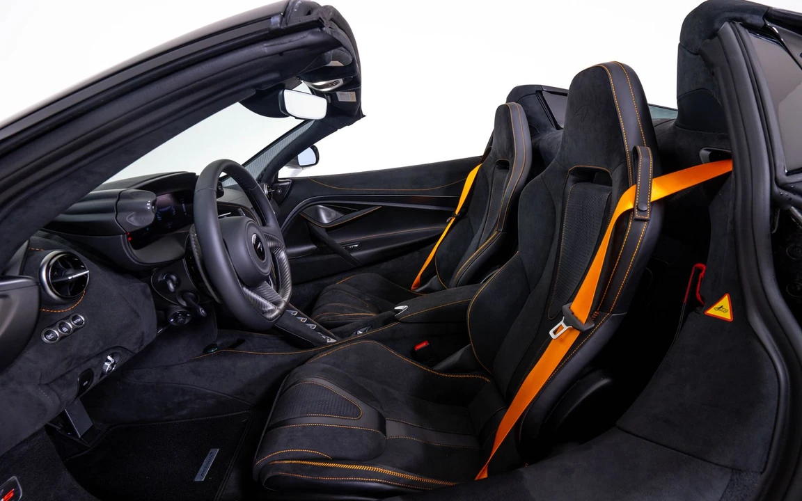 2027 McLaren 750S Spider - Image 26 of 28