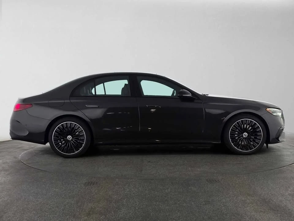 2027 Mercedes-Benz W214 E-Class - Image 2 of 20