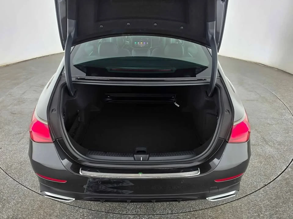2027 Mercedes-Benz W214 E-Class - Image 14 of 20