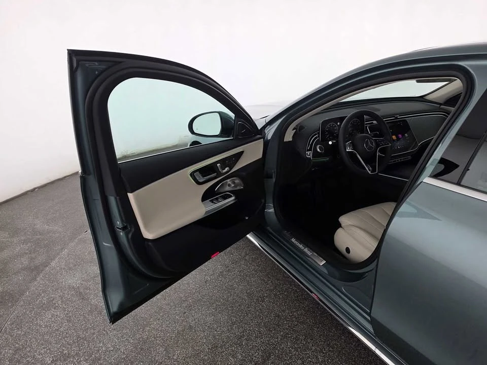 2027 Mercedes-Benz W214 E-Class - Image 19 of 20