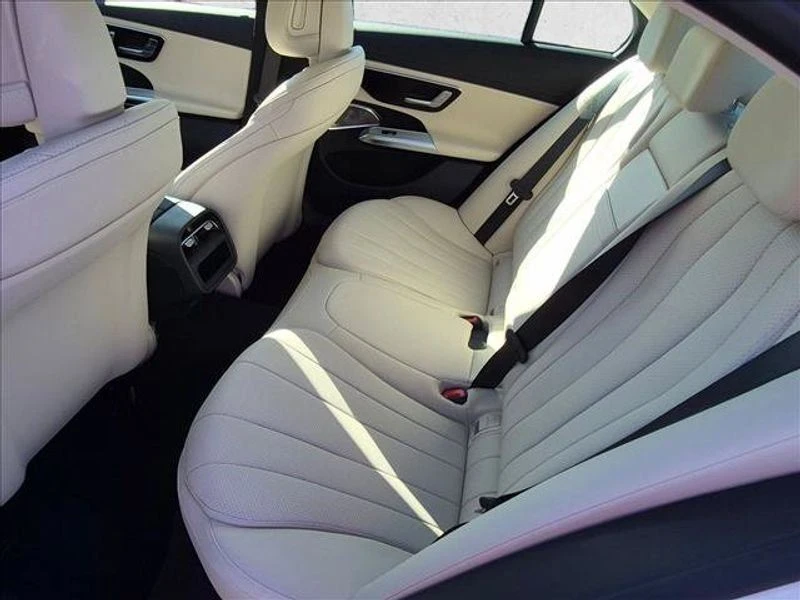 2027 Mercedes-Benz W214 E-Class - Image 15 of 17