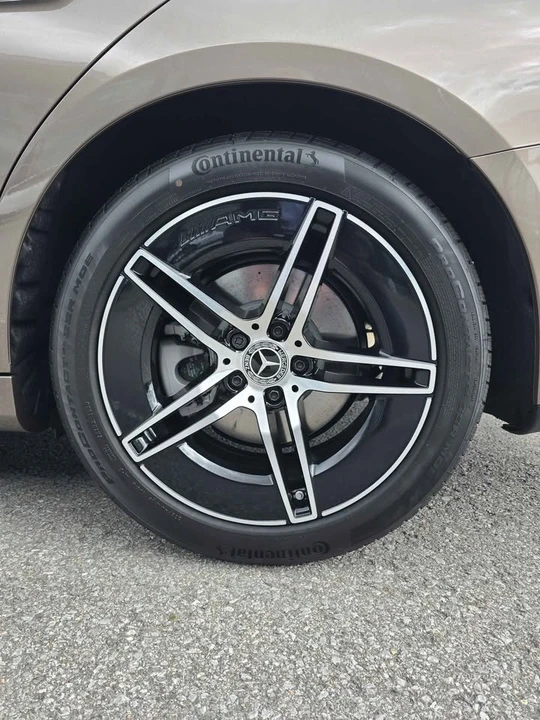 2027 Mercedes-Benz W214 E-Class - Image 5 of 8