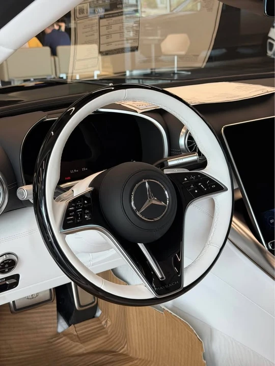 2027 Mercedes-Benz SL-Class - Image 7 of 9