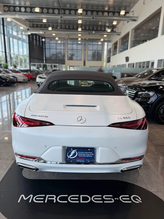 2027 Mercedes-Benz SL-Class - Image 6 of 11