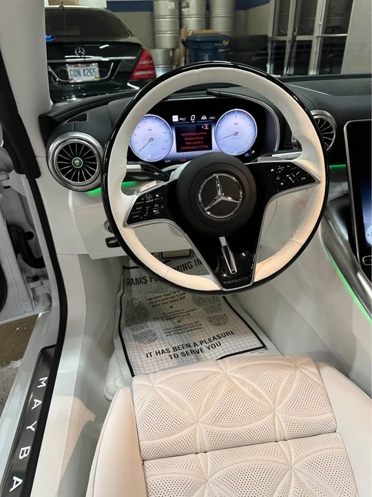 2027 Mercedes-Benz SL-Class - Image 4 of 19