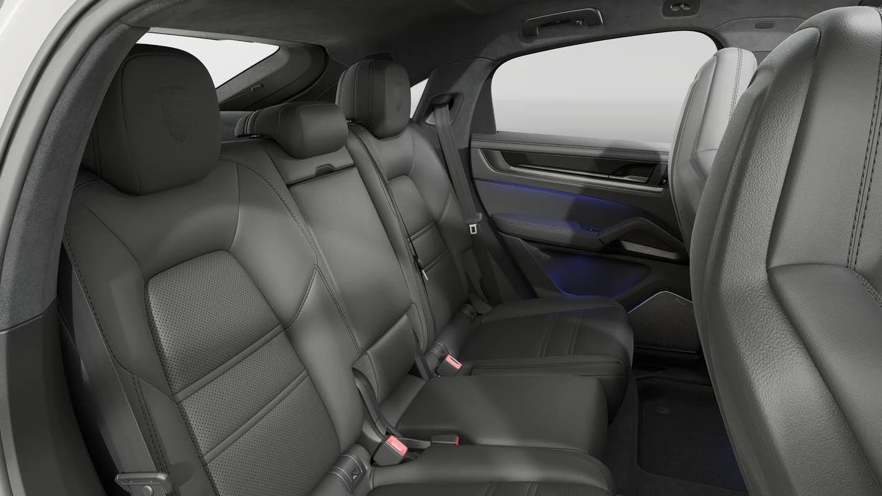 2027 Porsche 9Y0/9Y3 Cayenne GTS - Image 13 of 14