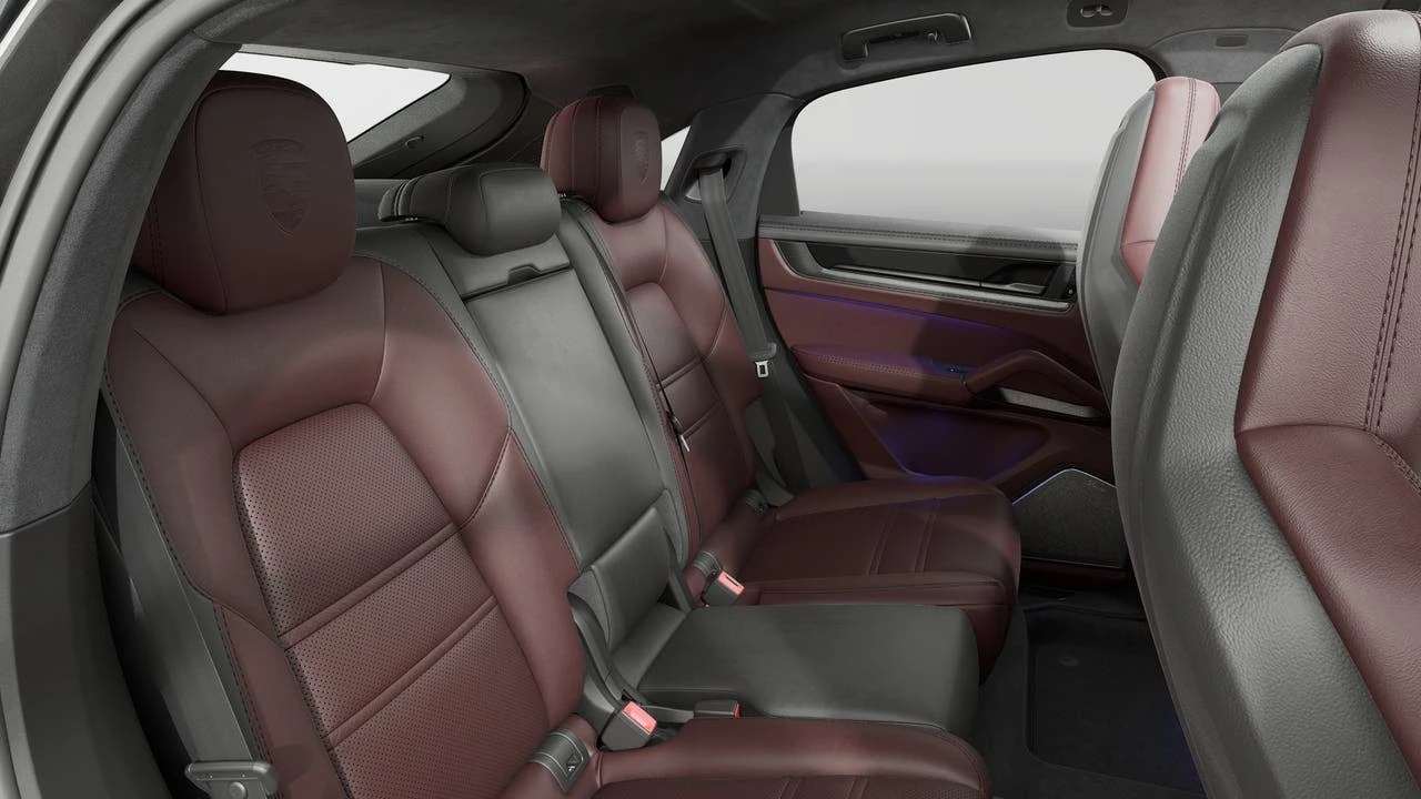 2027 Porsche 9Y0/9Y3 Cayenne GTS - Image 13 of 14