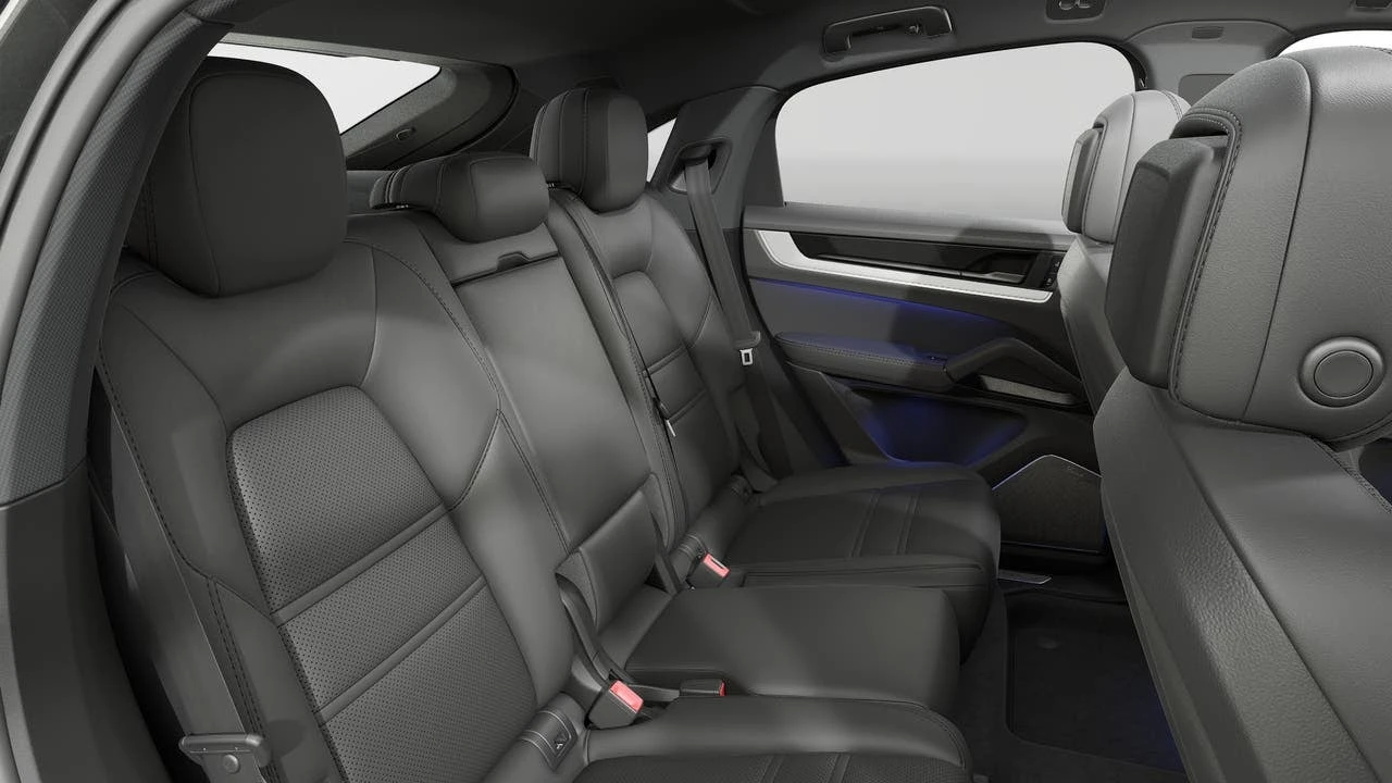 2027 Porsche 9Y0/9Y3 Cayenne Coupe - Image 13 of 14