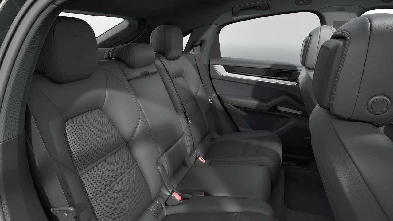 2027 Porsche 9Y0/9Y3 Cayenne Coupe - Image 13 of 14