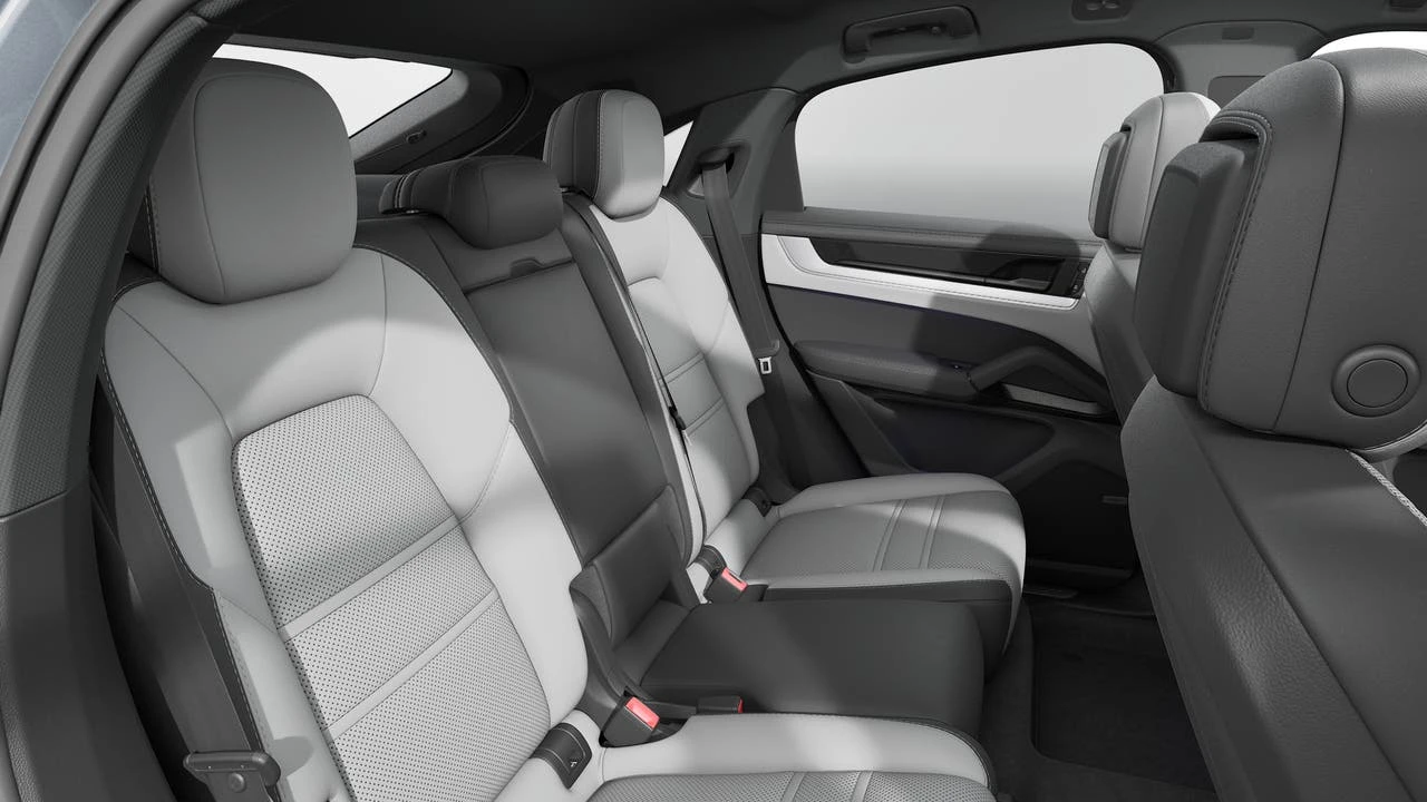 2027 Porsche 9Y0/9Y3 Cayenne Coupe - Image 13 of 14