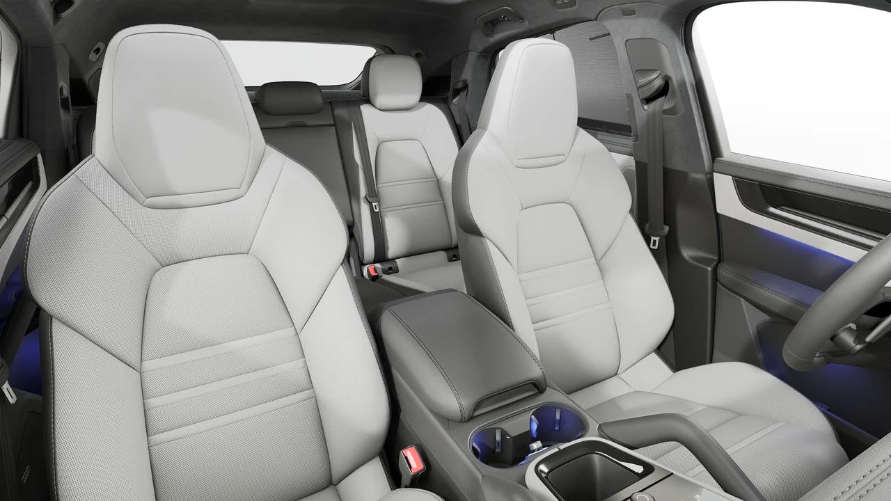 2027 Porsche 9Y0/9Y3 Cayenne GTS - Image 12 of 14