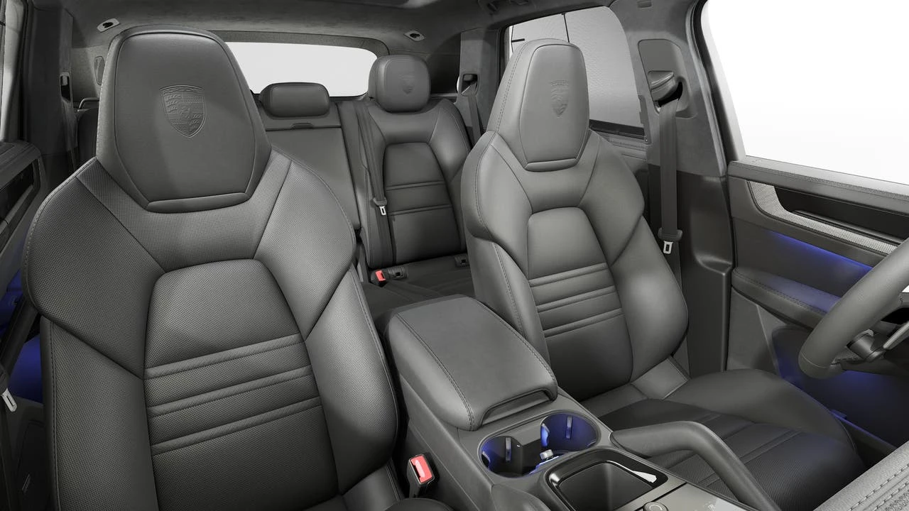 2027 Porsche 9Y0/9Y3 Cayenne GTS - Image 12 of 14