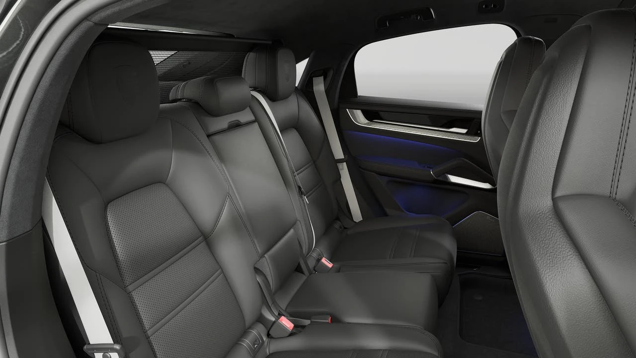 2027 Porsche 9Y0/9Y3 Cayenne Turbo GT - Image 13 of 14