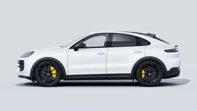 2027 Porsche 9Y0/9Y3 Cayenne Turbo GT - Image 14 of 31