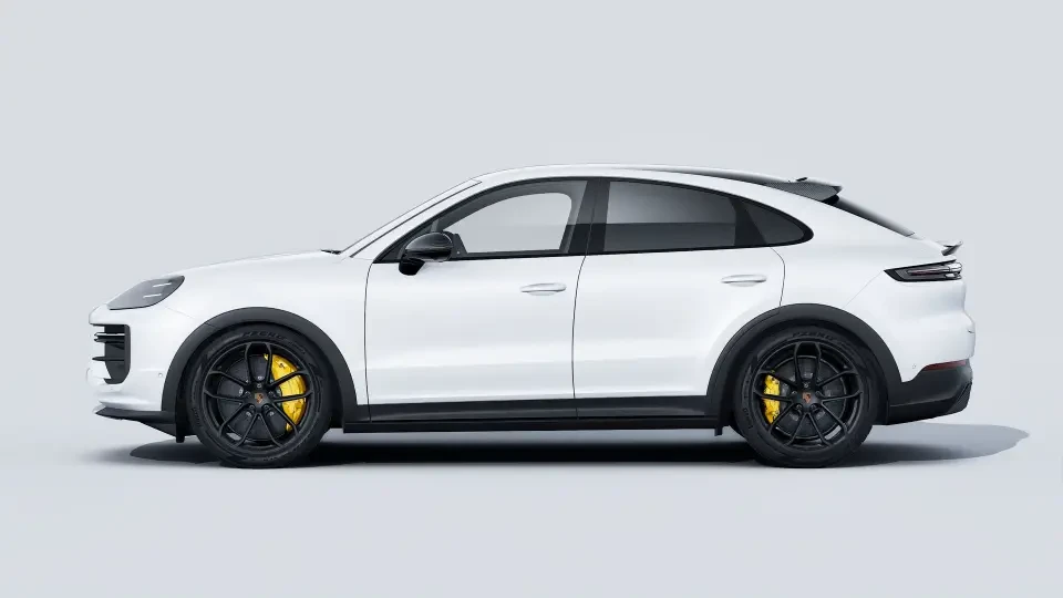 2027 Porsche 9Y0/9Y3 Cayenne Turbo GT - Image 15 of 31