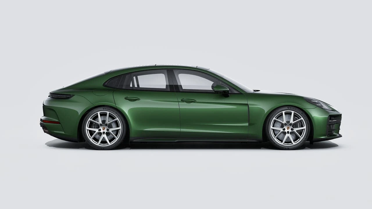 2027 Porsche 976 Panamera - Image 6 of 14