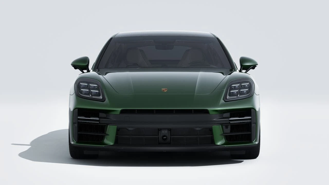 2027 Porsche 976 Panamera - Image 8 of 14