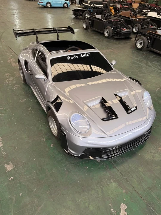 2027 Porsche 911 - Image 2 of 6