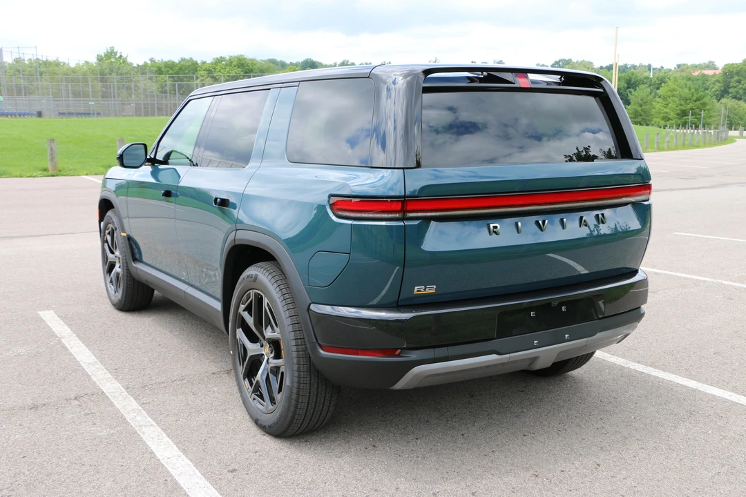 2027 Rivian - Image 11 of 31