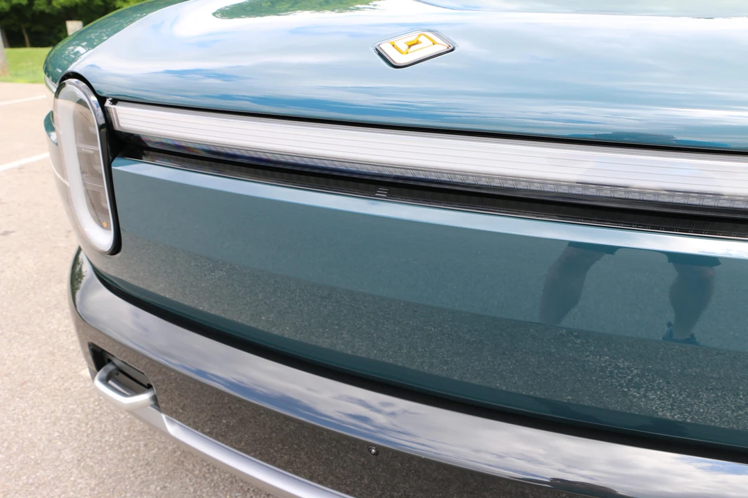 2027 Rivian - Image 21 of 31