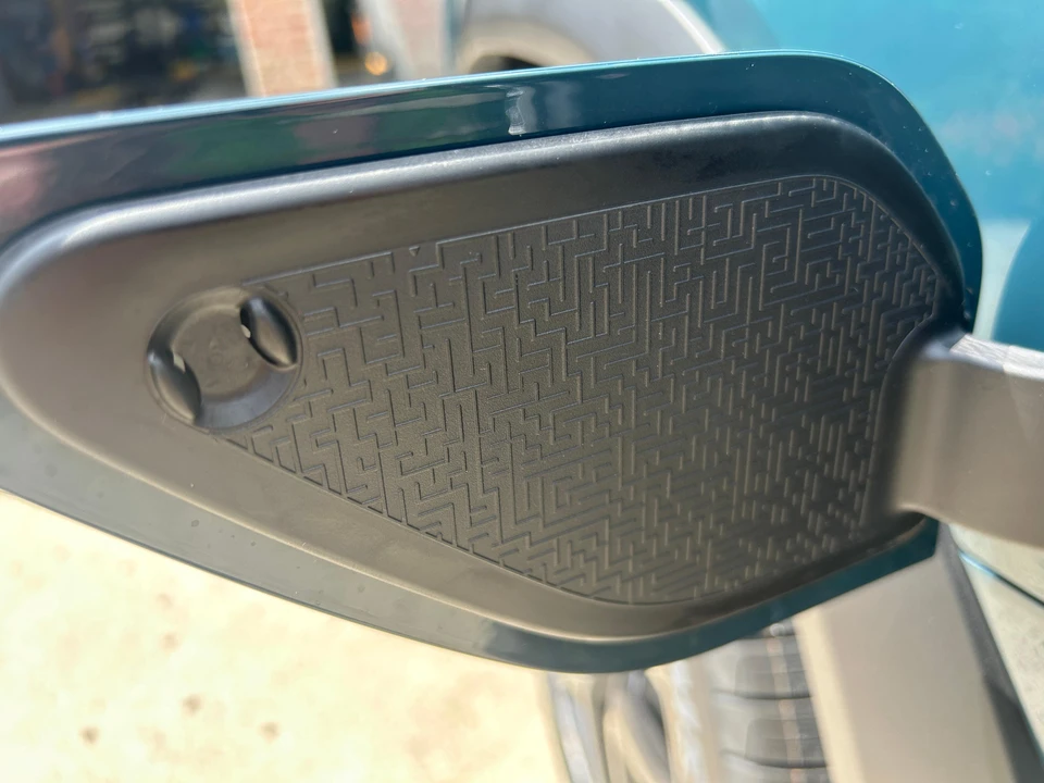 2027 Rivian - Image 31 of 31