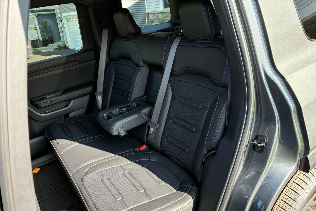 2027 Rivian - Image 22 of 31