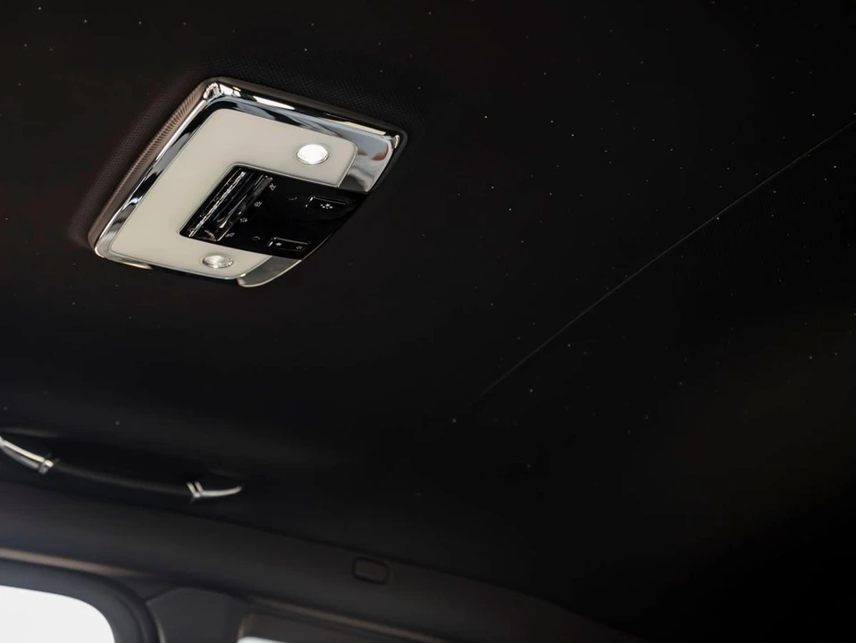 2027 Rolls-Royce Cullinan Black Badge - Image 17 of 31