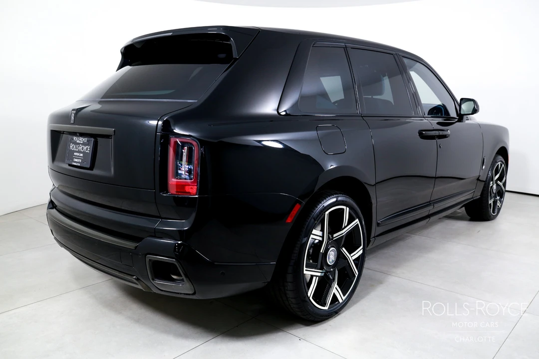 2027 Rolls-Royce Cullinan - Image 3 of 31