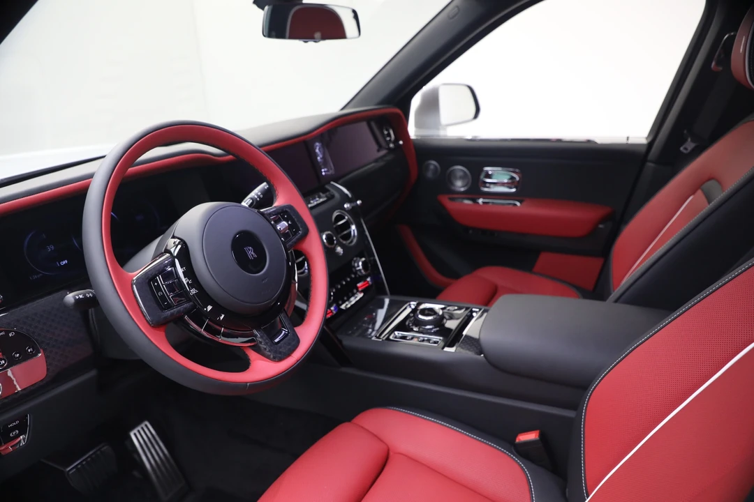 2027 Rolls-Royce Cullinan Black Badge - Image 16 of 31