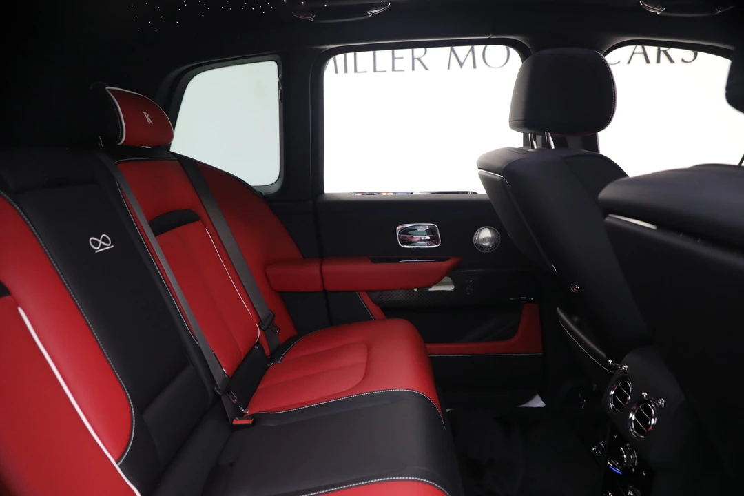 2027 Rolls-Royce Cullinan Black Badge - Image 23 of 31