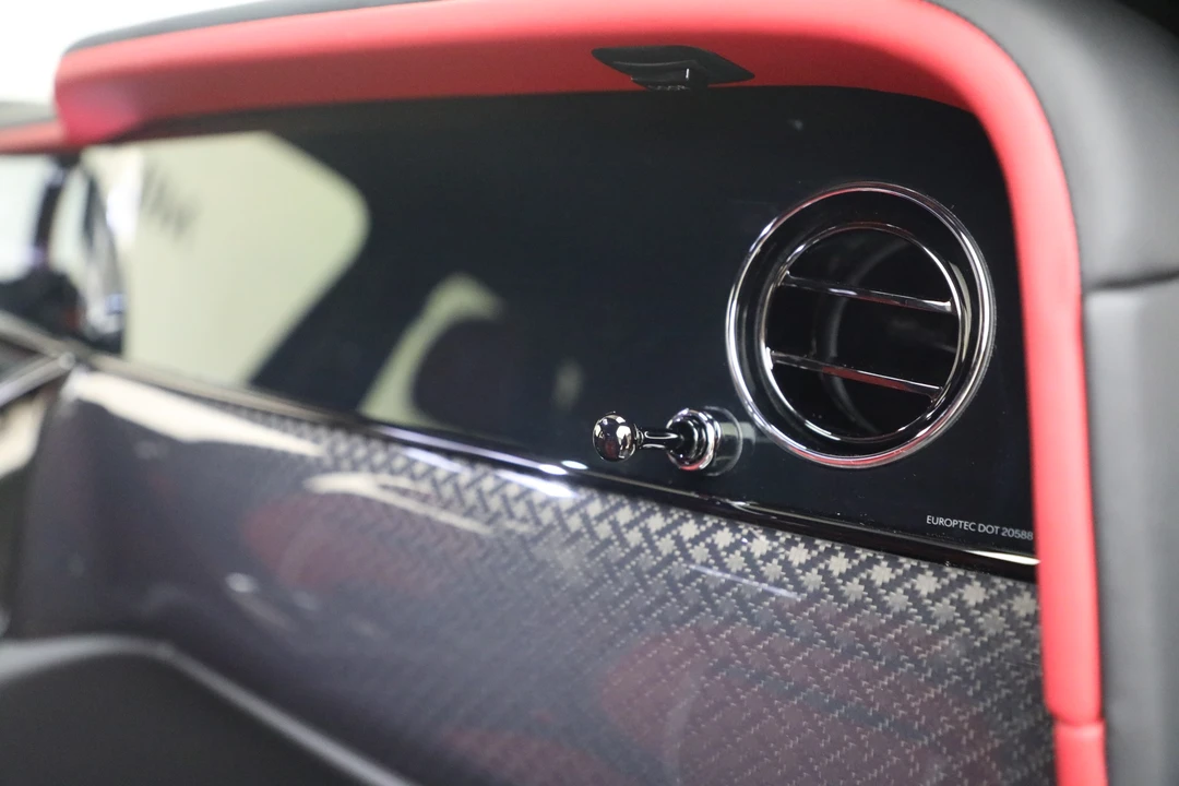 2027 Rolls-Royce Cullinan Black Badge - Image 27 of 31