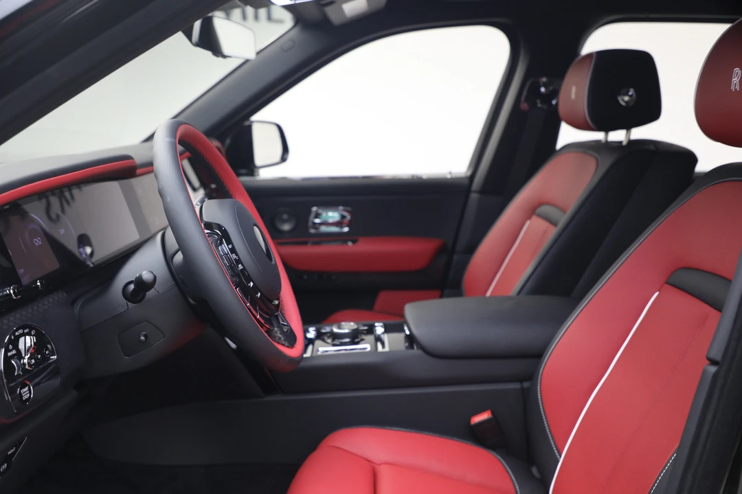 2027 Rolls-Royce Cullinan Black Badge - Image 17 of 31
