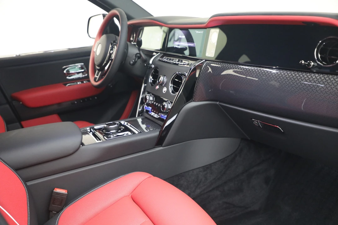 2027 Rolls-Royce Cullinan Black Badge - Image 19 of 31