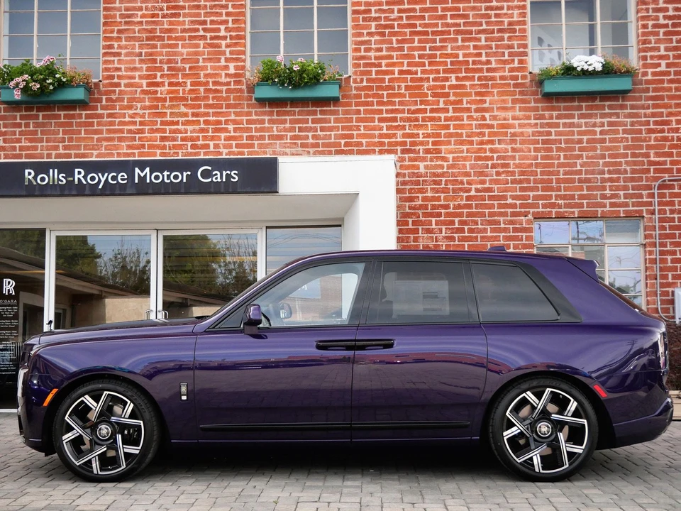 2027 Rolls-Royce Cullinan Black Badge - Image 3 of 31